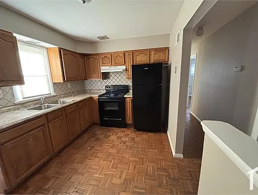 6118 Hancock Ave — Photo 6