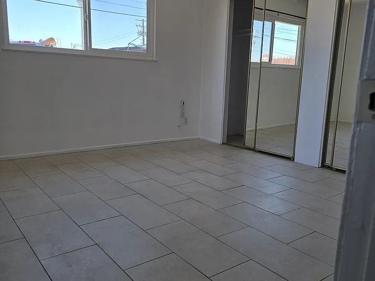 2120 E Avenue Q6 — Photo 13