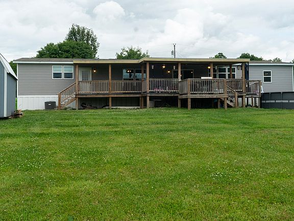 5th image of 190 Pomona Ct