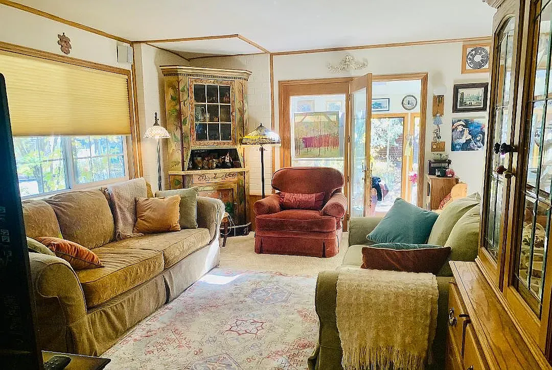 2 bed, 1.5 bath, 1177 sqft, $2,950 — Photo 4