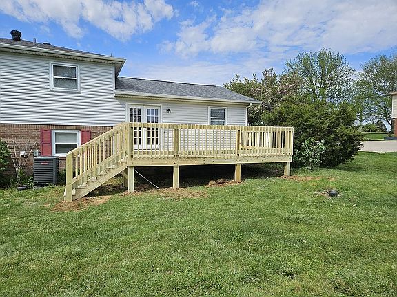 Rear deck