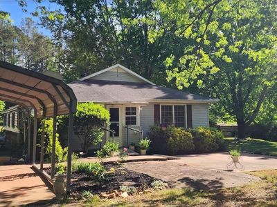 77 Dan Ross Cir, Six mile, SC, 29682