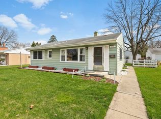 3711 Kemman Ave, Brookfield, IL 60513