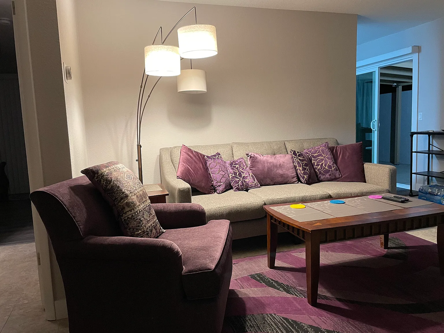 3 bed, $2,700 — Photo 2