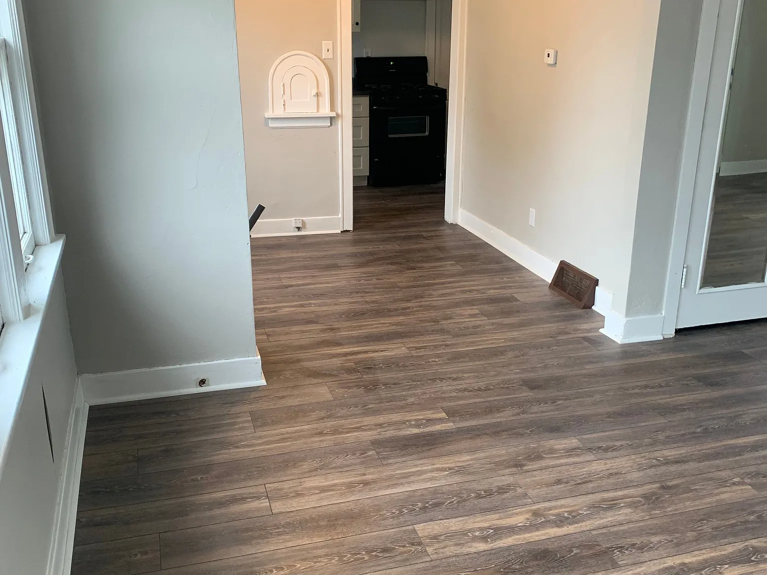 1 bed, 1.0 bath, $950 — Photo 3