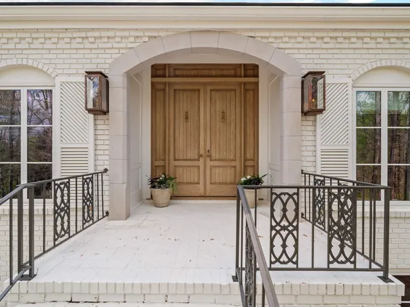 4210 Gaines Mill Cir, Birmingham, AL 35213