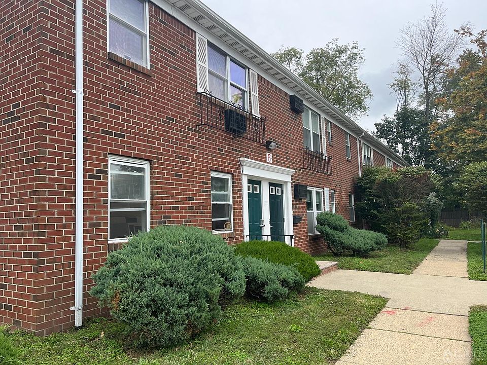 289 Main St Spotswood, NJ Zillow Apartments for Rent in Spotswood