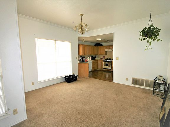 3rd image of 1332 Concord Rd