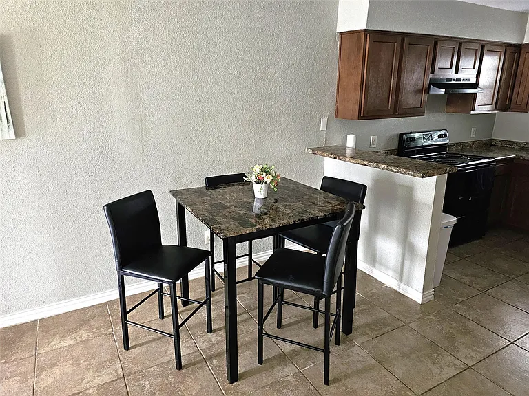 1500 Oleander Dr #A — Photo 8