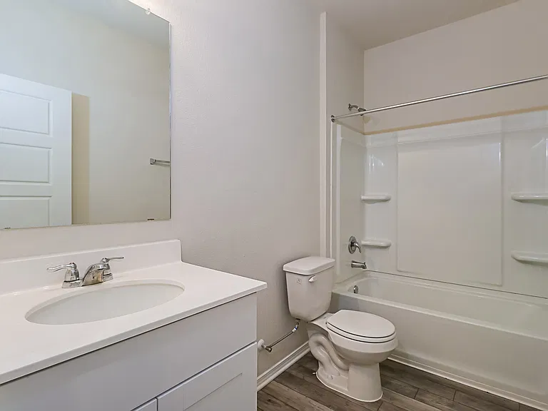 The Corridor at Sunset Oaks Rental Homes — Photo 23