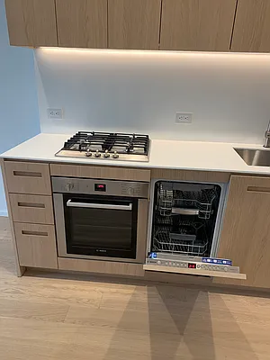 Rented by Oxford Property Group | media 6