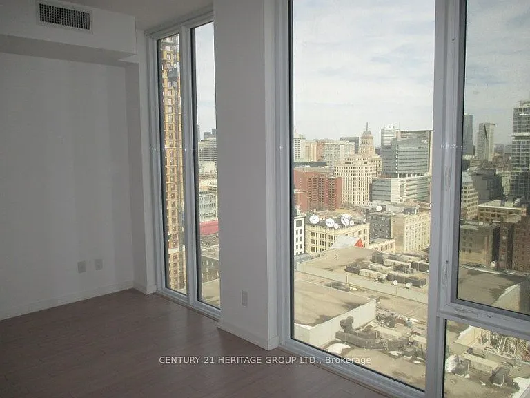 101 Peter St W #2205 — Photo 4