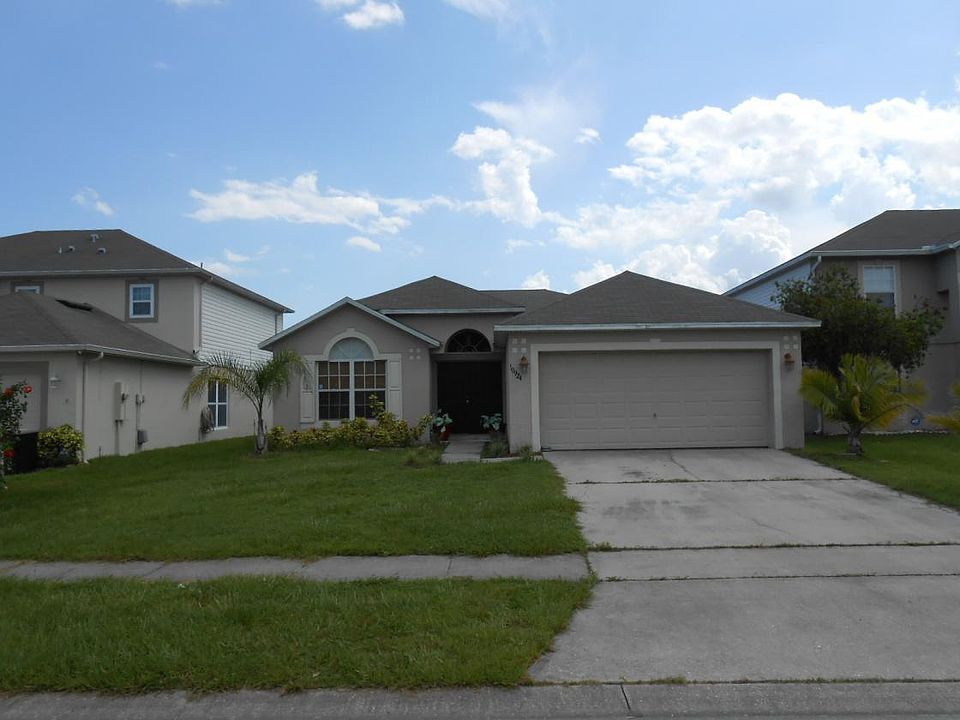 1st image of 10924 Laxton St