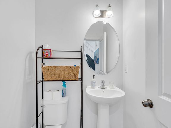 5th image of 7940 N Seattle Slew Rd