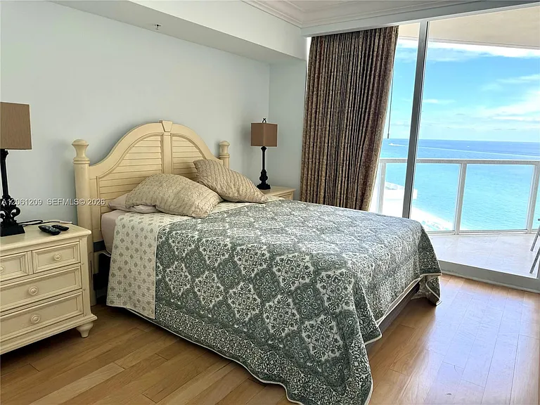 16699 Collins Ave #1504 — Photo 5