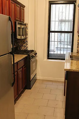 Rented by Town Residential | media 25