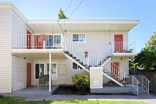 2230 Prince St Photo 1