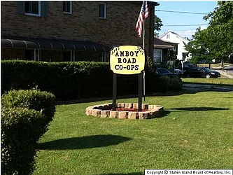 Sold by Robert DeFalco Realty