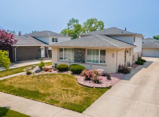 5033 W 120th Pl, Alsip, IL 60803