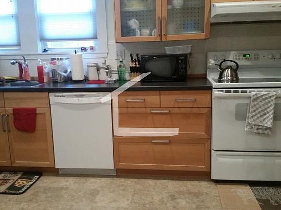 4th image of 123 Nonantum St #Ca