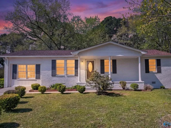 22152 Hood St, Athens, AL 35613