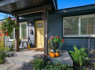 4826 W Saanich Rd, Saanich, BC V8Z 0B9