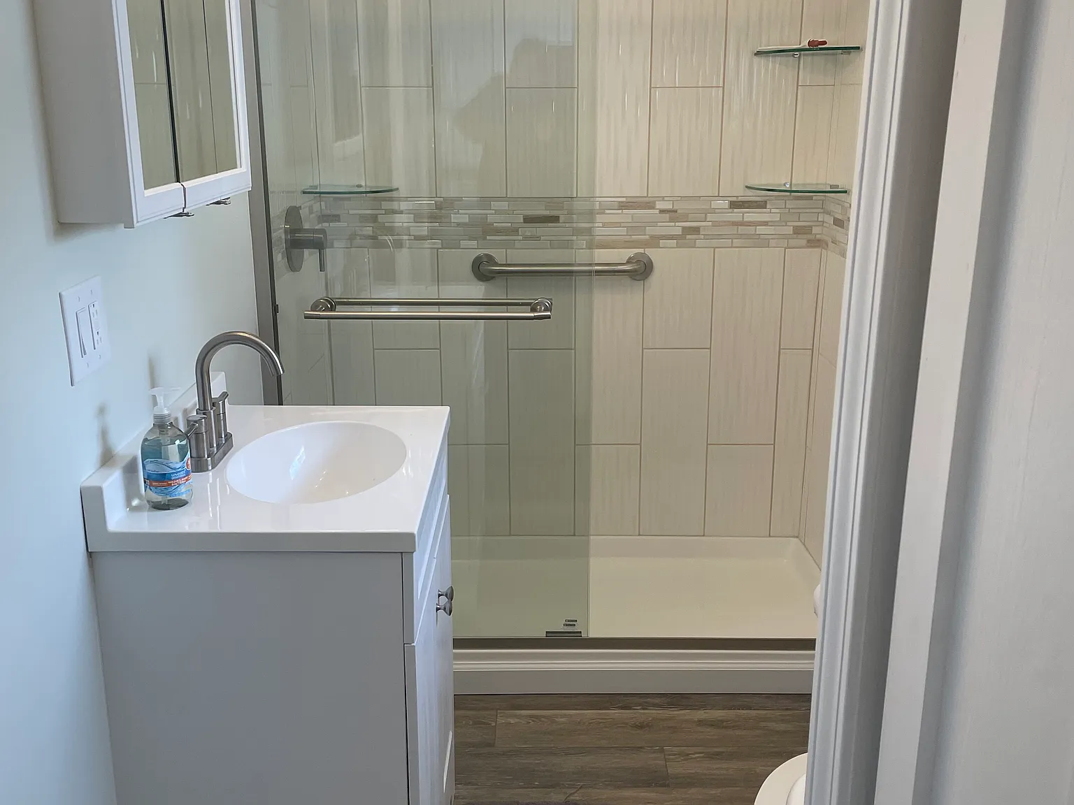 1 bed, 800 sqft, $1,500 — Photo 4