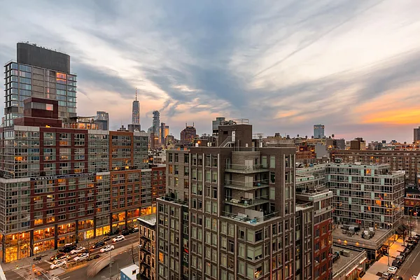 Sold by Douglas Elliman | media 35