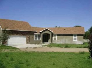 8850 SW Spangler Rd, Hammett, ID 83627