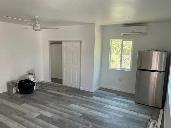 1241 S Juniper St, Escondido, CA 92025