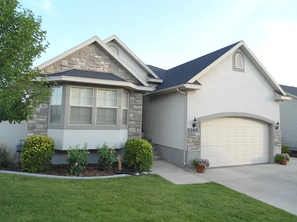 1364 S Avalon Dr, Springville, UT 84663