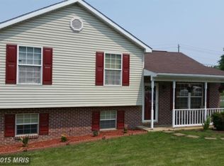 203 Preston Pl, Ranson, WV 25438