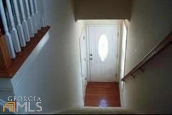 4th image of 490 Williamson St SE