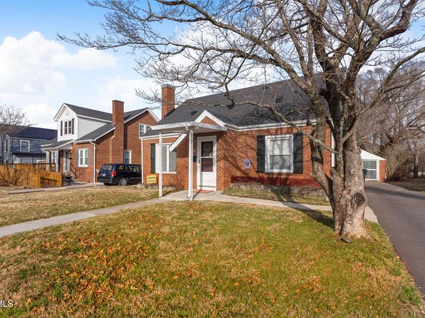 1340 Wateree St, Kingsport, TN 37660