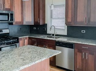 2328 N Greenview Ave APT 1, Chicago, IL 60614