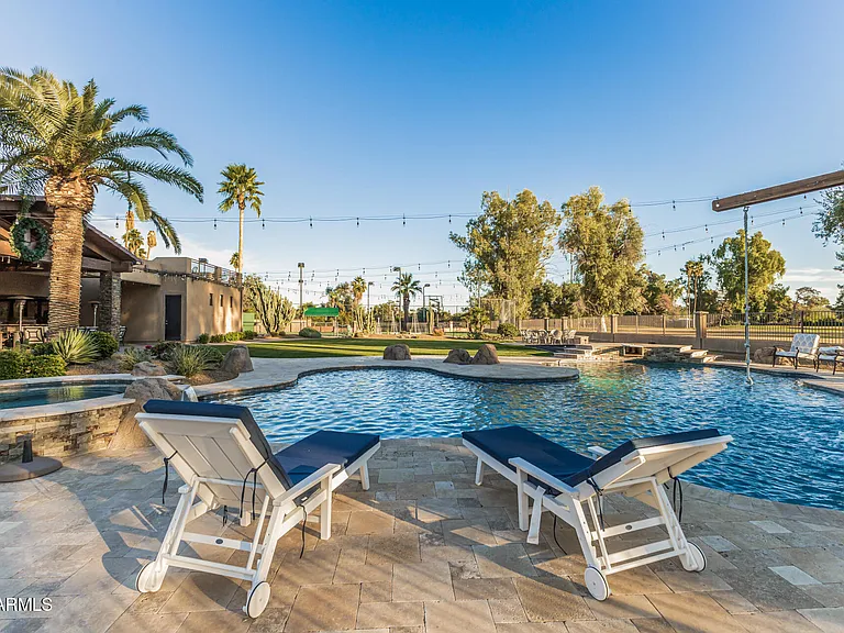 5821 E Cactus Rd — Photo 60