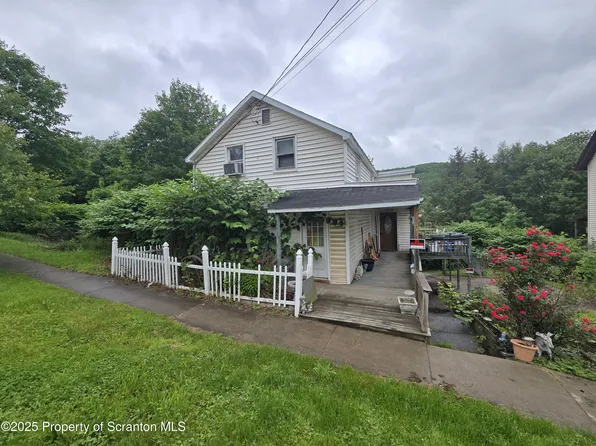 979 W Main St, Susquehanna, PA 18847