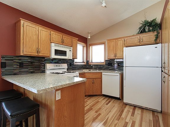 5th image of 10342 62nd St NE