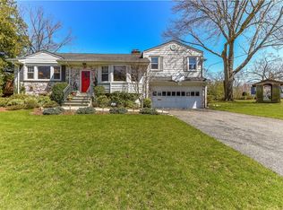 60 Richbell Rd, White Plains, NY 10605
