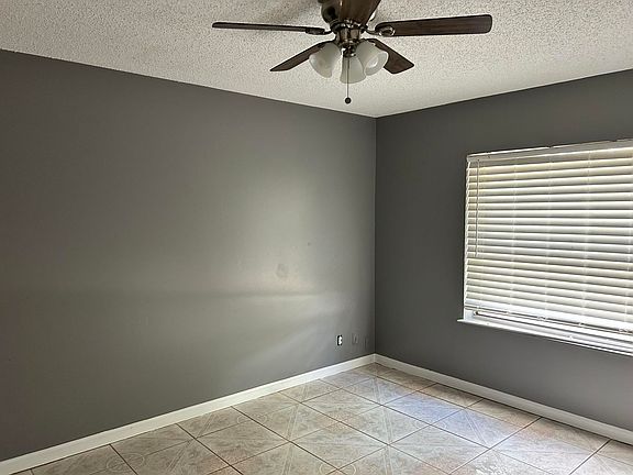 4th image of 7347 Pinedale Dr #0