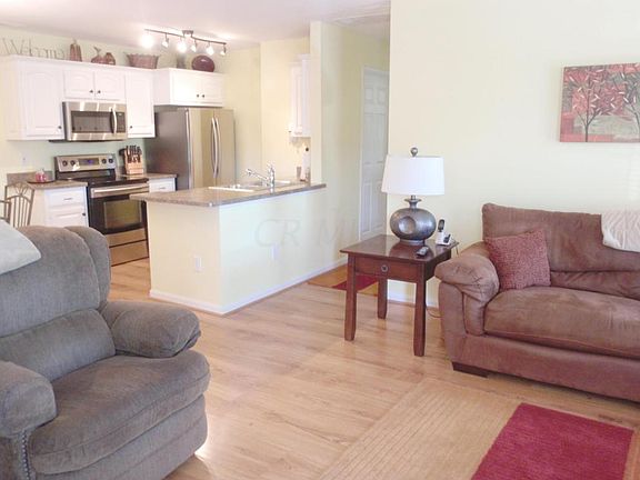 4th image of 2460 Warm Springs Dr
