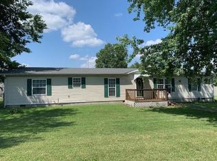 469 S Redman Ave, Marshall, MO 65340