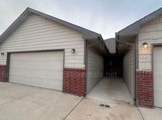 449 S Longbranch Dr, Maize, KS 67101