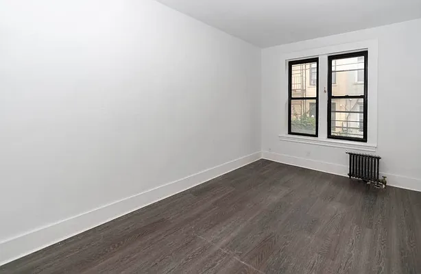 Rented by RealTegrity NY LLC | media 75