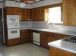 4th image of 1100 N Bayouwood Dr