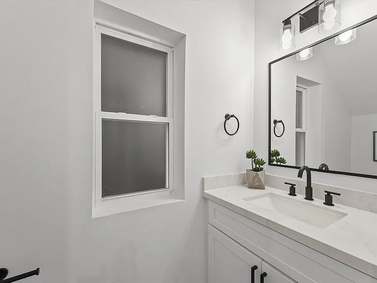 1019 Upside Wheatley Ln — Photo 15