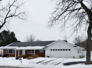 45 Shade Hollow Rd, Mill Hall, PA 17751