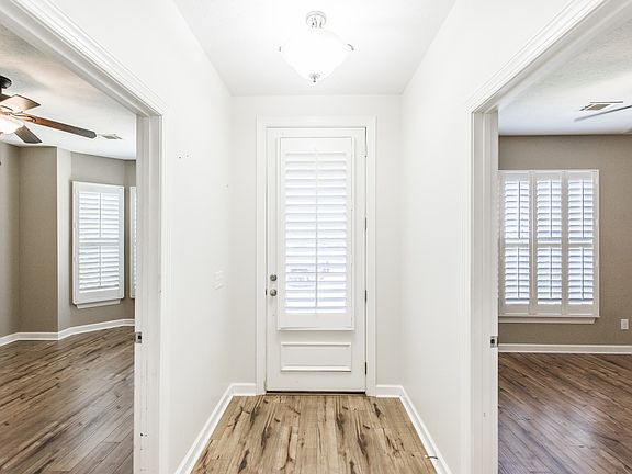2nd image of 1138 Cavesson Cir