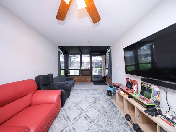 1205 65th Street image 9 of 16