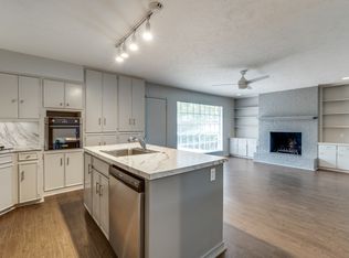 8326 Lullwater Dr, Dallas, TX 75218